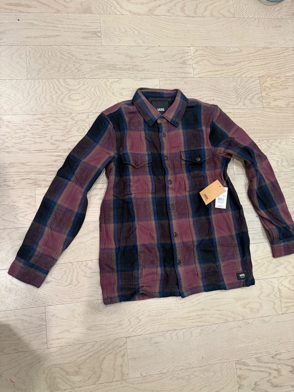 NWT Vans Women’s Long-Sleeve Plaid Flannel Shirt